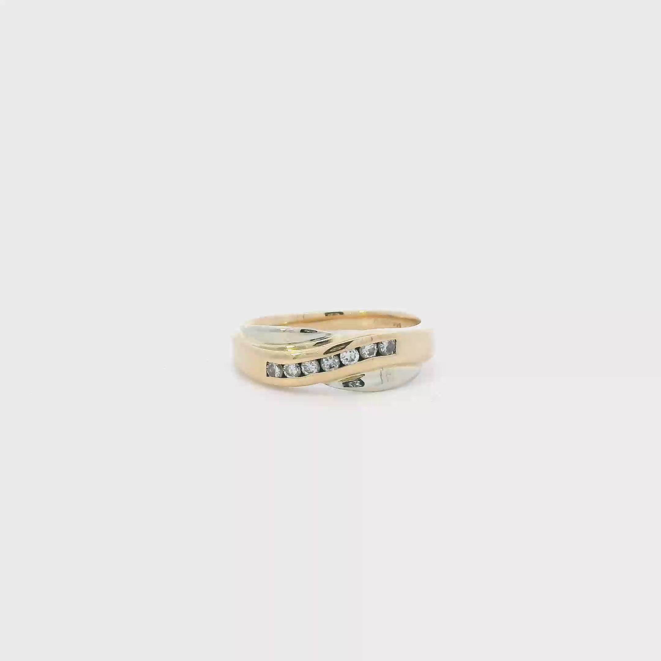 14K Yellow Gold Diamond Mens Ring - 0.21ct