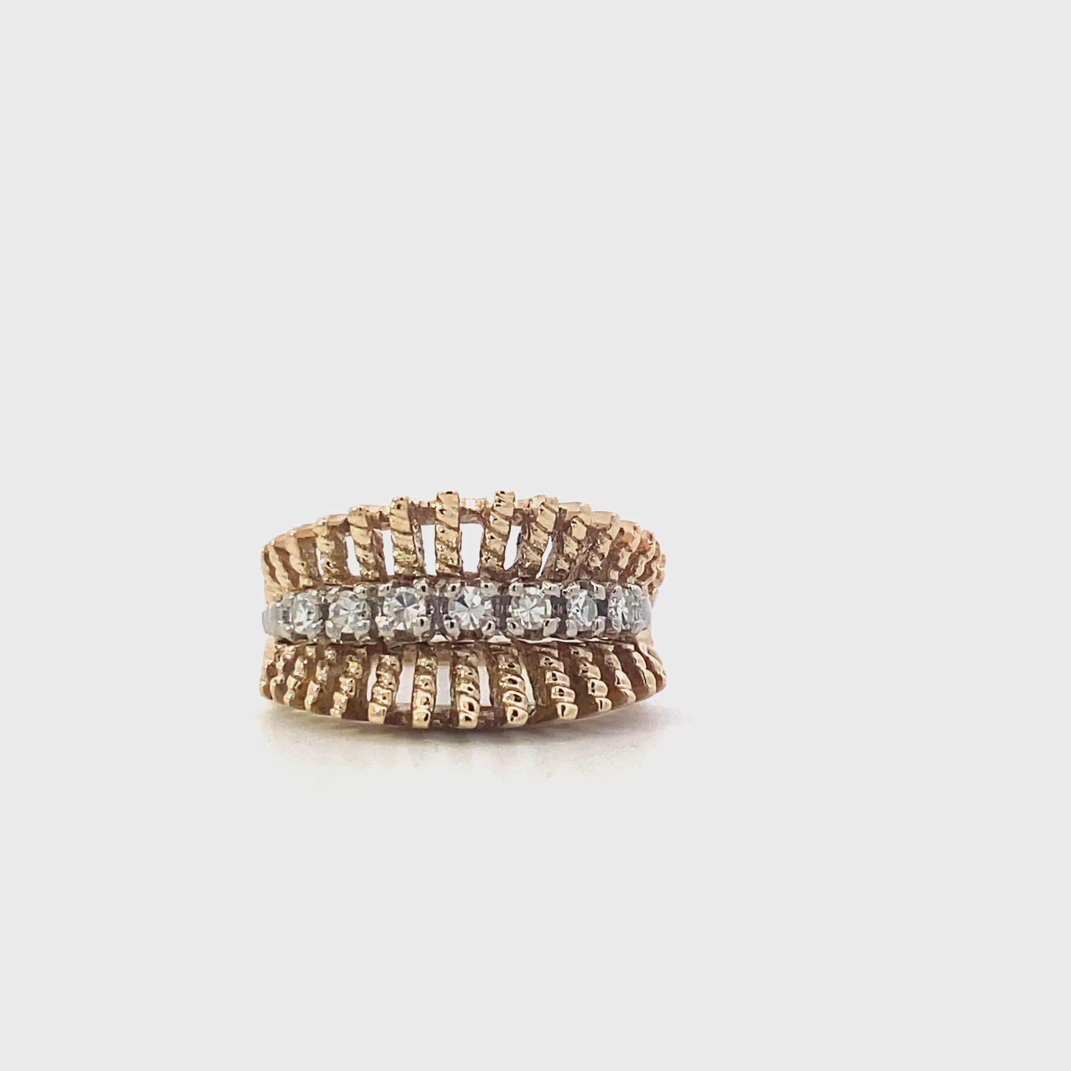 14K Yellow Gold Diamond Ring - 0.21ct