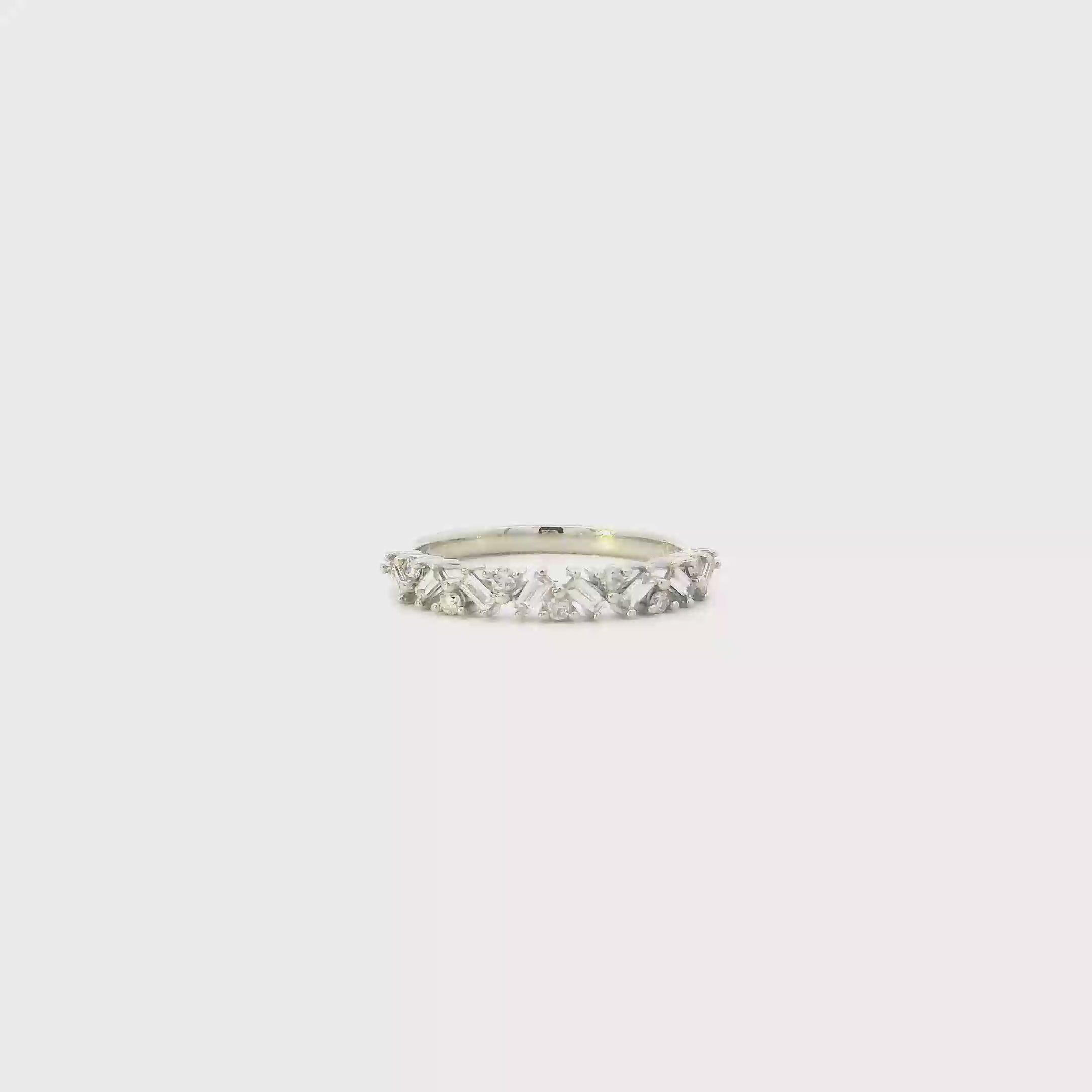 10K White Gold Diamond Womens Ring - 0.07ct
