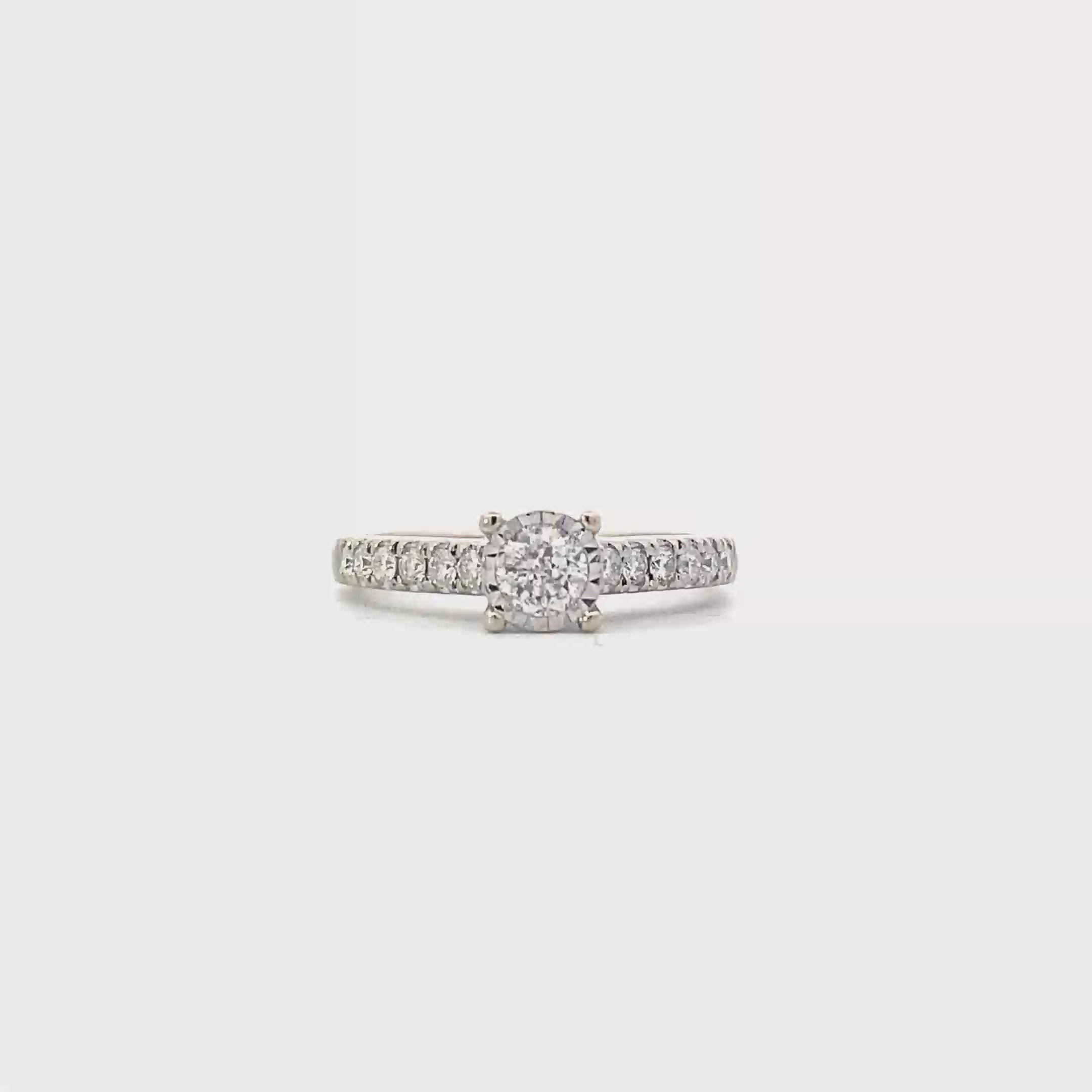 10K White Gold Diamond Women's Ring - 0.38ct
