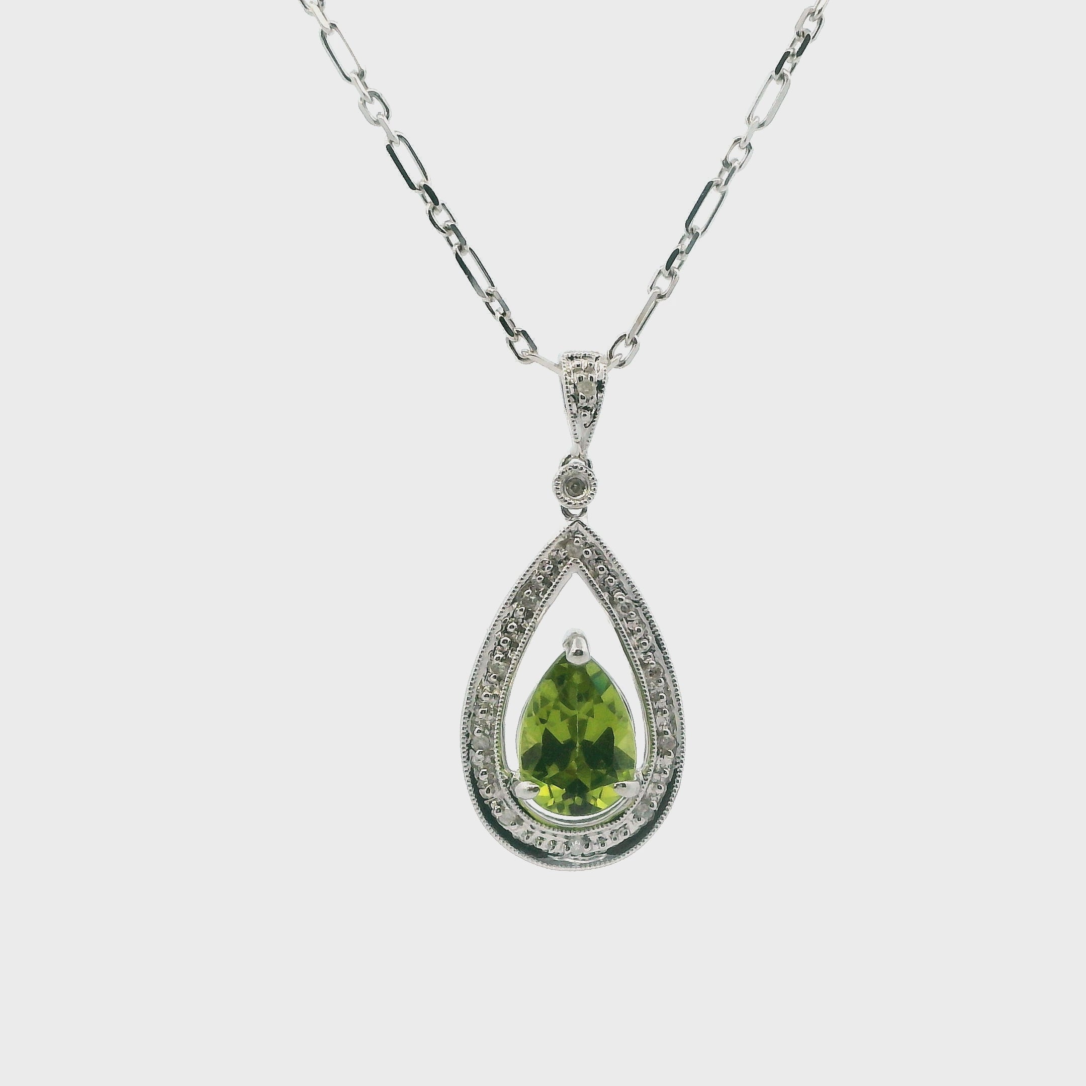 14K White Gold Peridot Pendant & 20