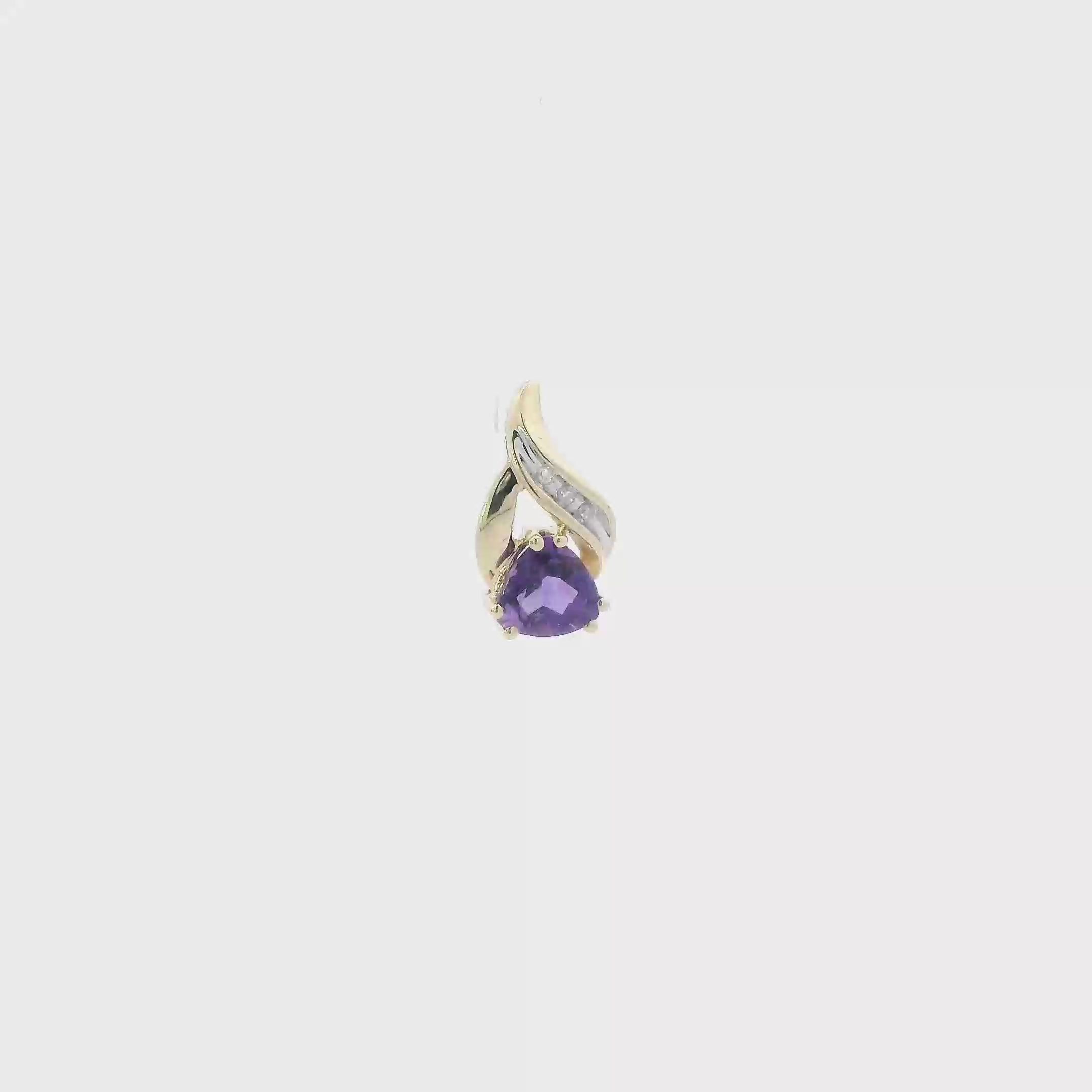 10K Yellow Gold Amethyst & Diamonds Pendant - 0.03ct