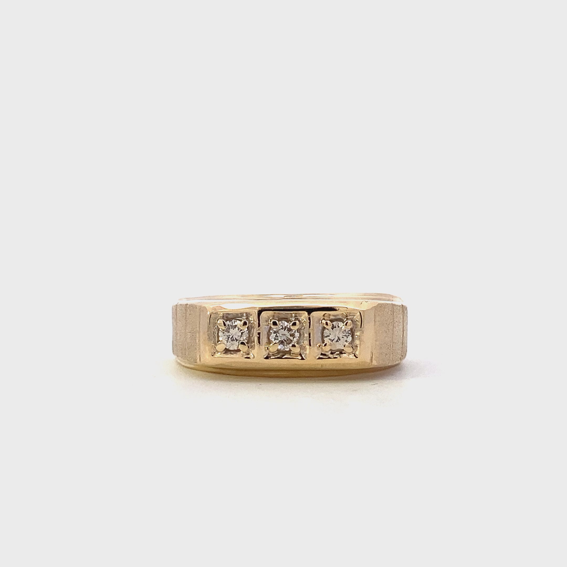 14K Yellow Gold Diamond Ring - 0.25ct