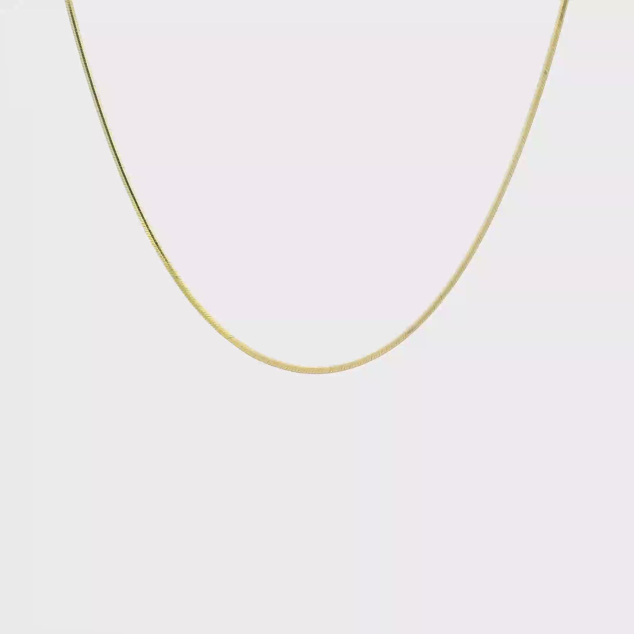 18K Yellow Gold 17.5