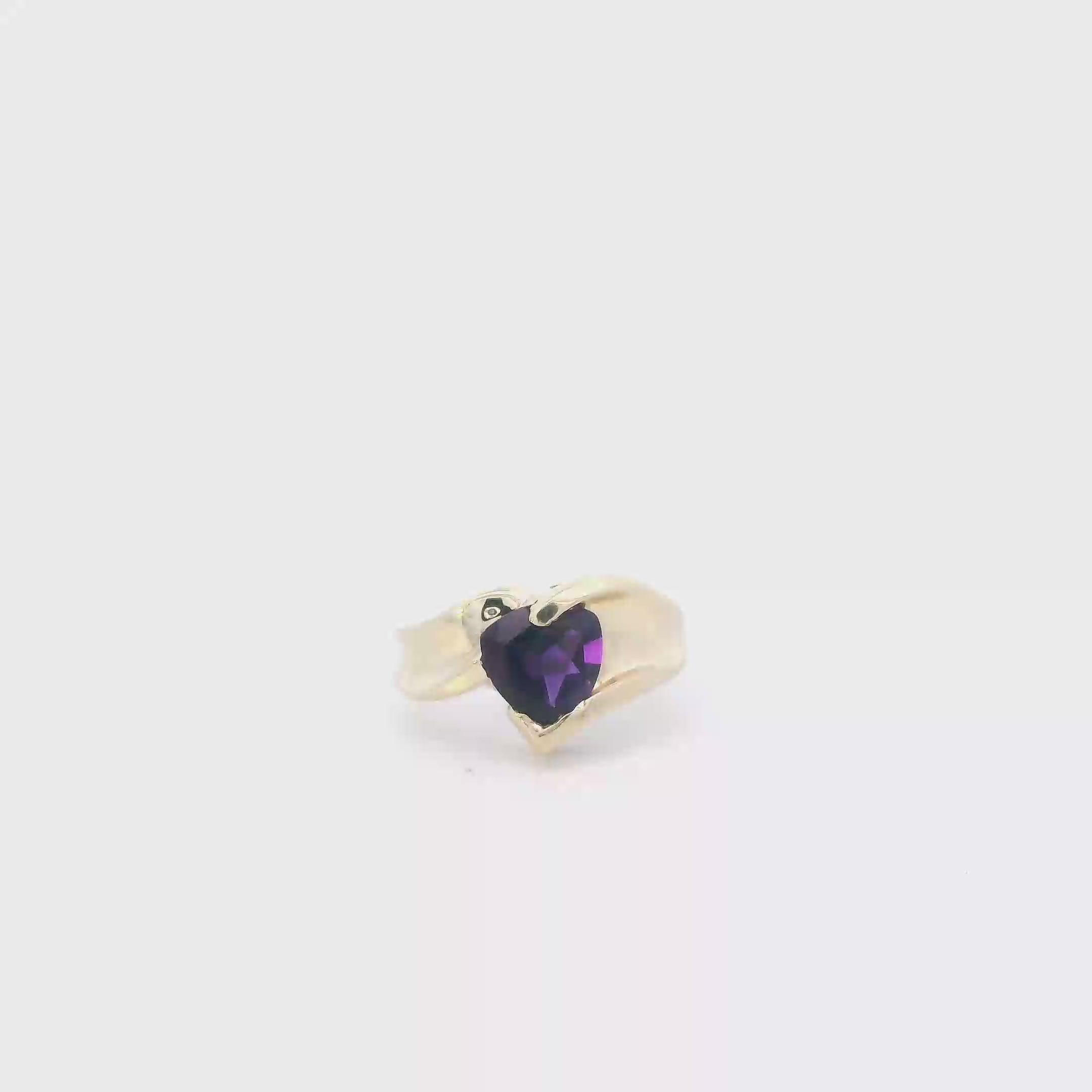 10K Yellow Gold Amethyst Heart Ring