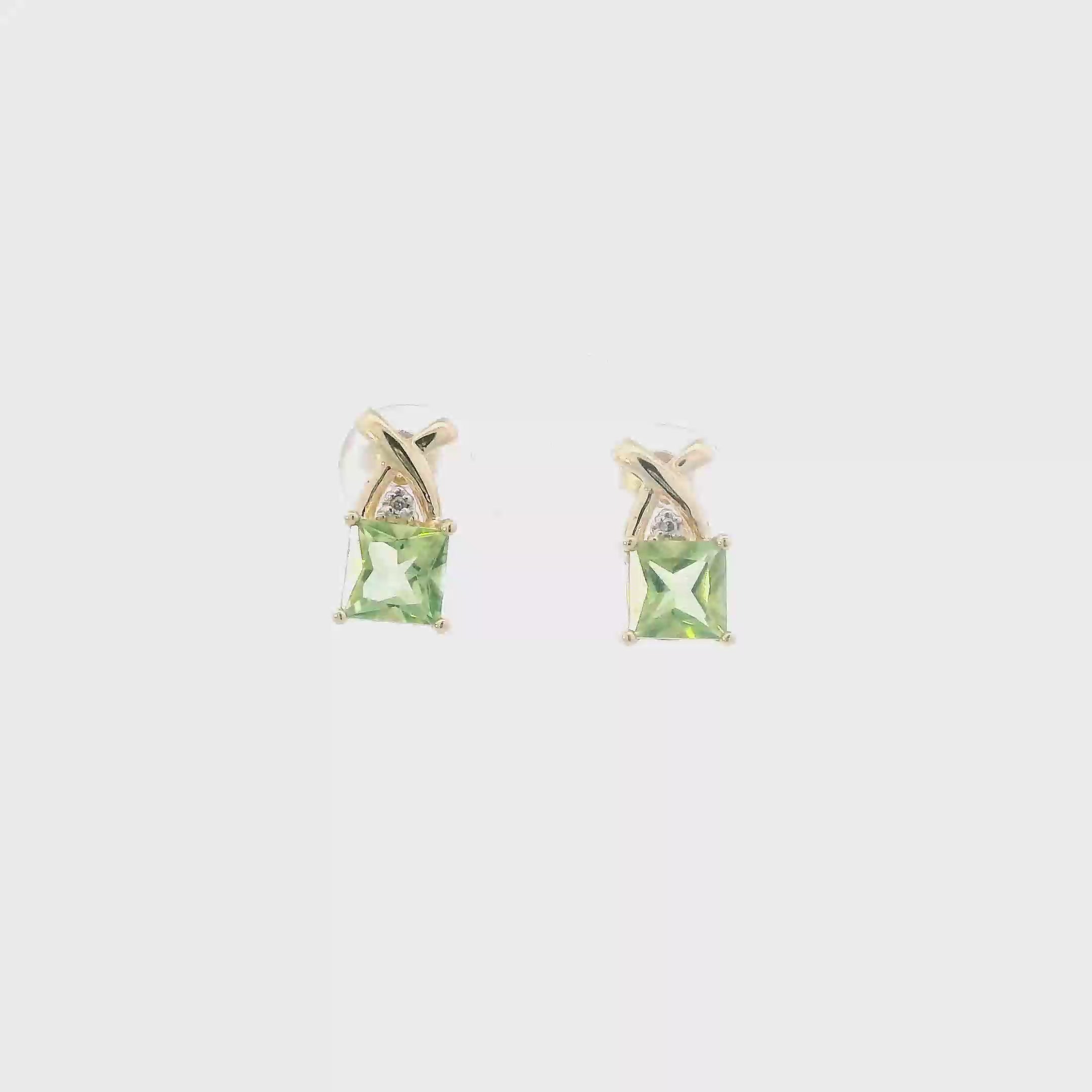 10K Yellow Gold Peridot Stud Earrings