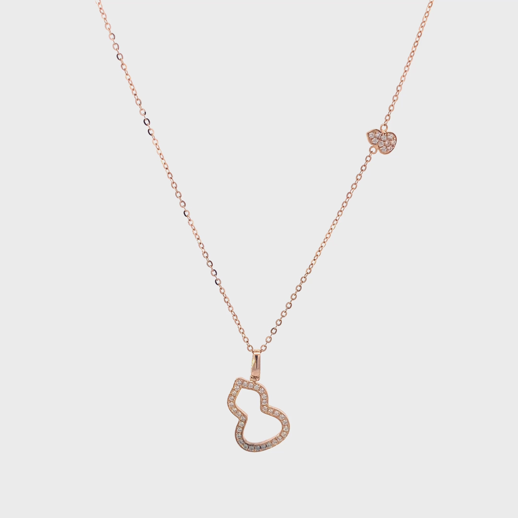 18k Rose Gold Qeenlin Gourd Pendant & 17.5