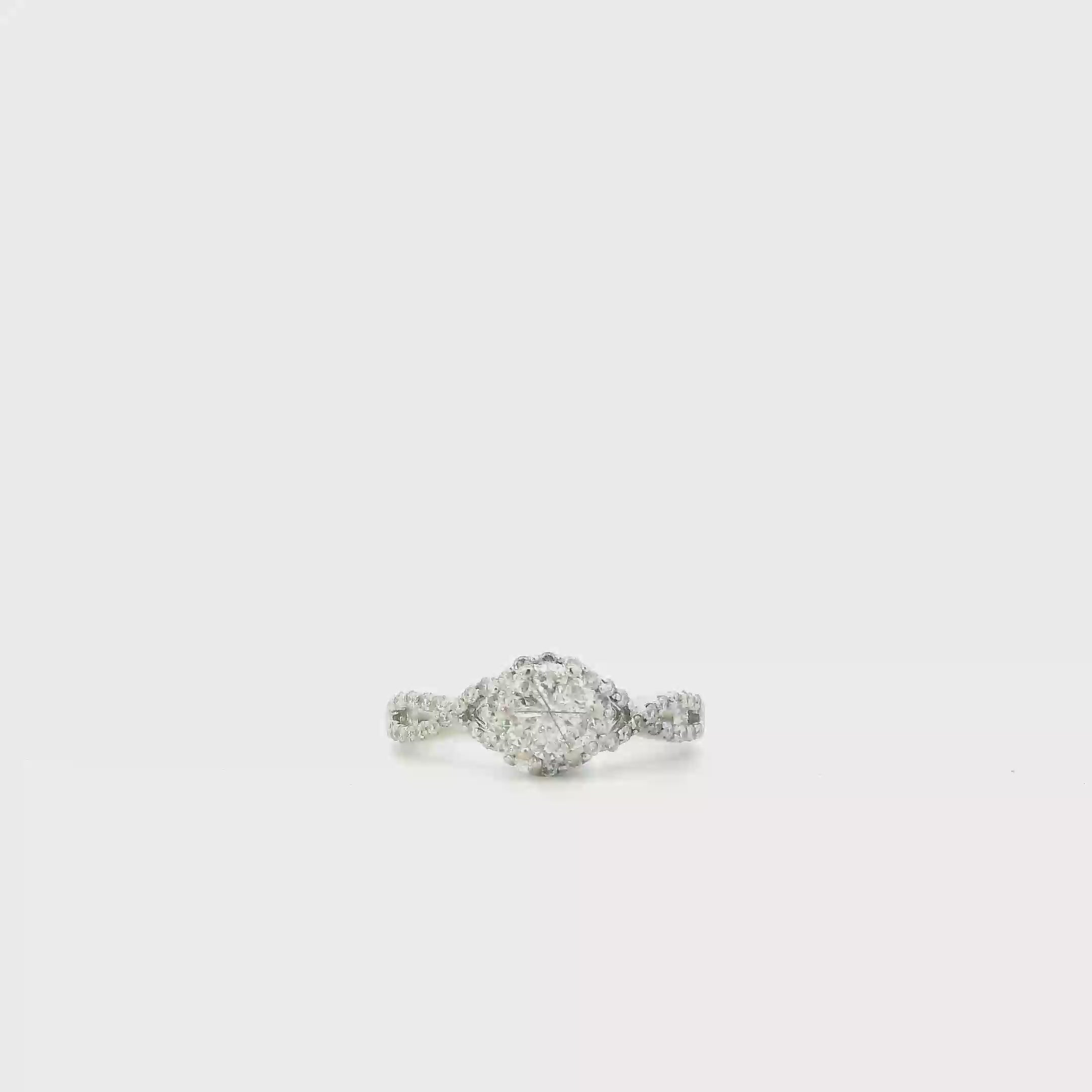 14K White Gold Diamond Women's Ring - 0.47ct