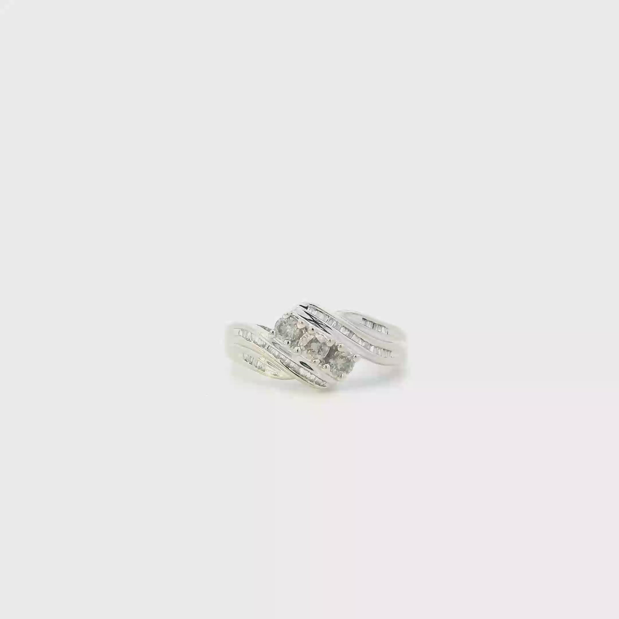 10K White Gold Diamond Womens Ring - 0.26ct