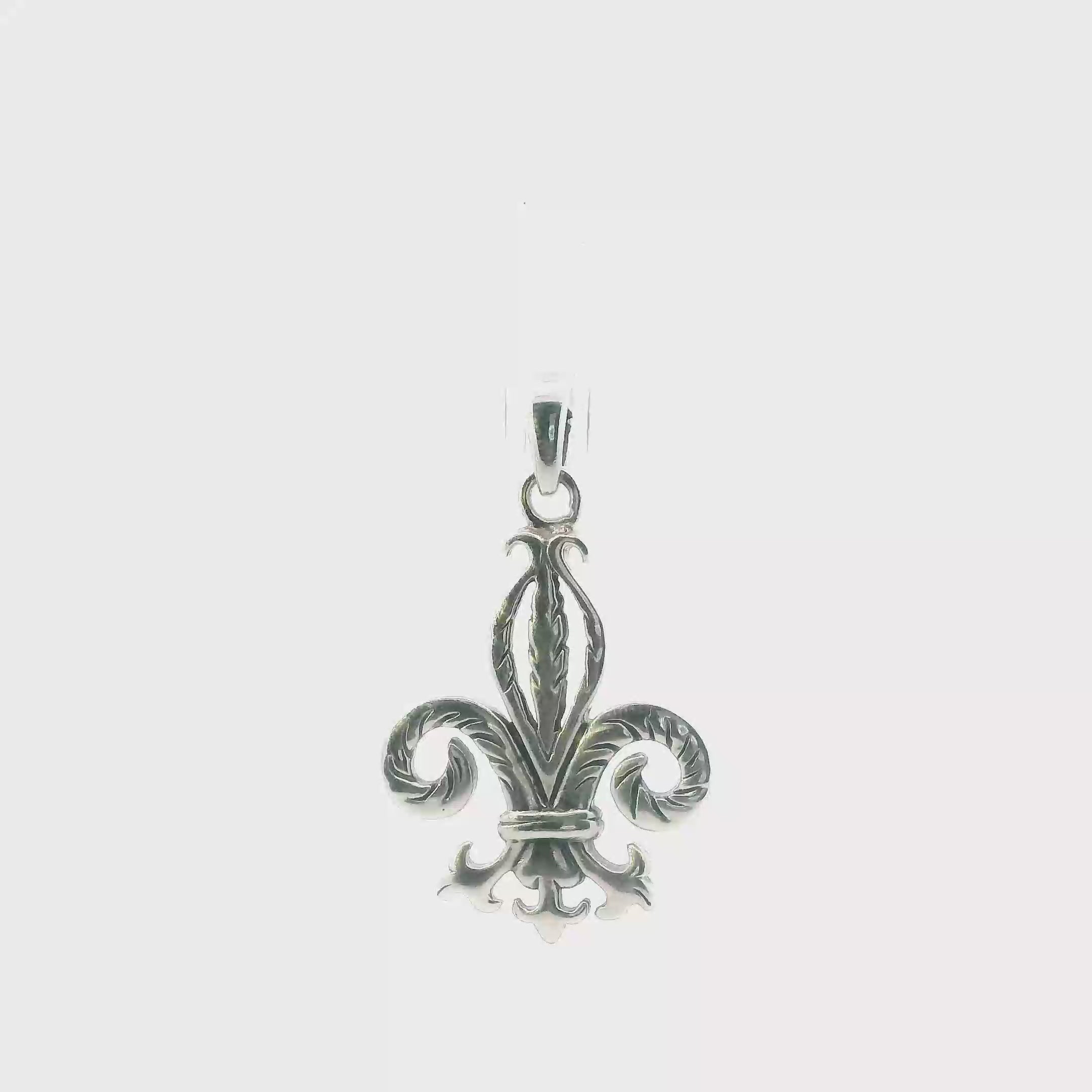 Sterling Silver Fleur De Lis Pendant