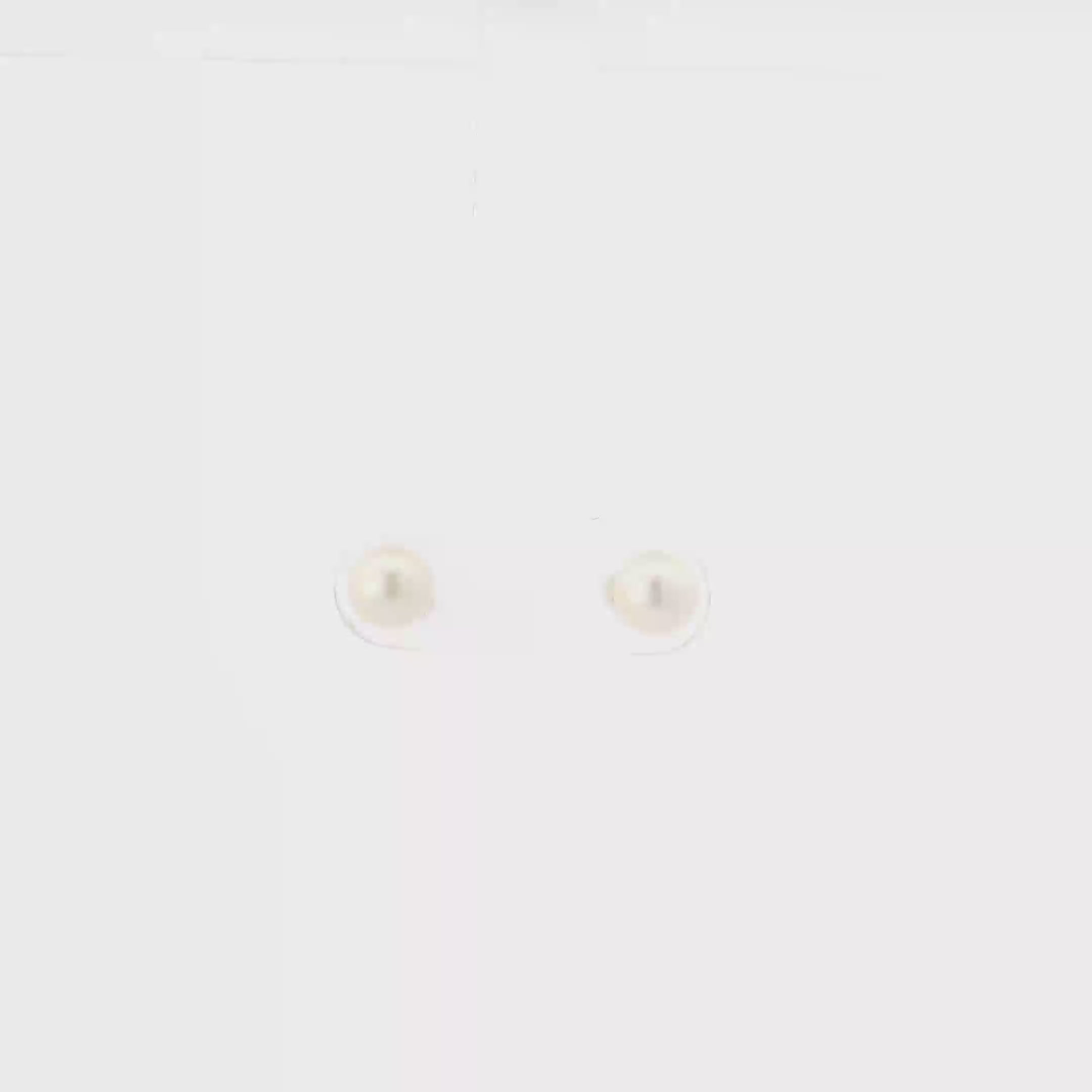 14K Yellow Gold Pearl Stud Earrings