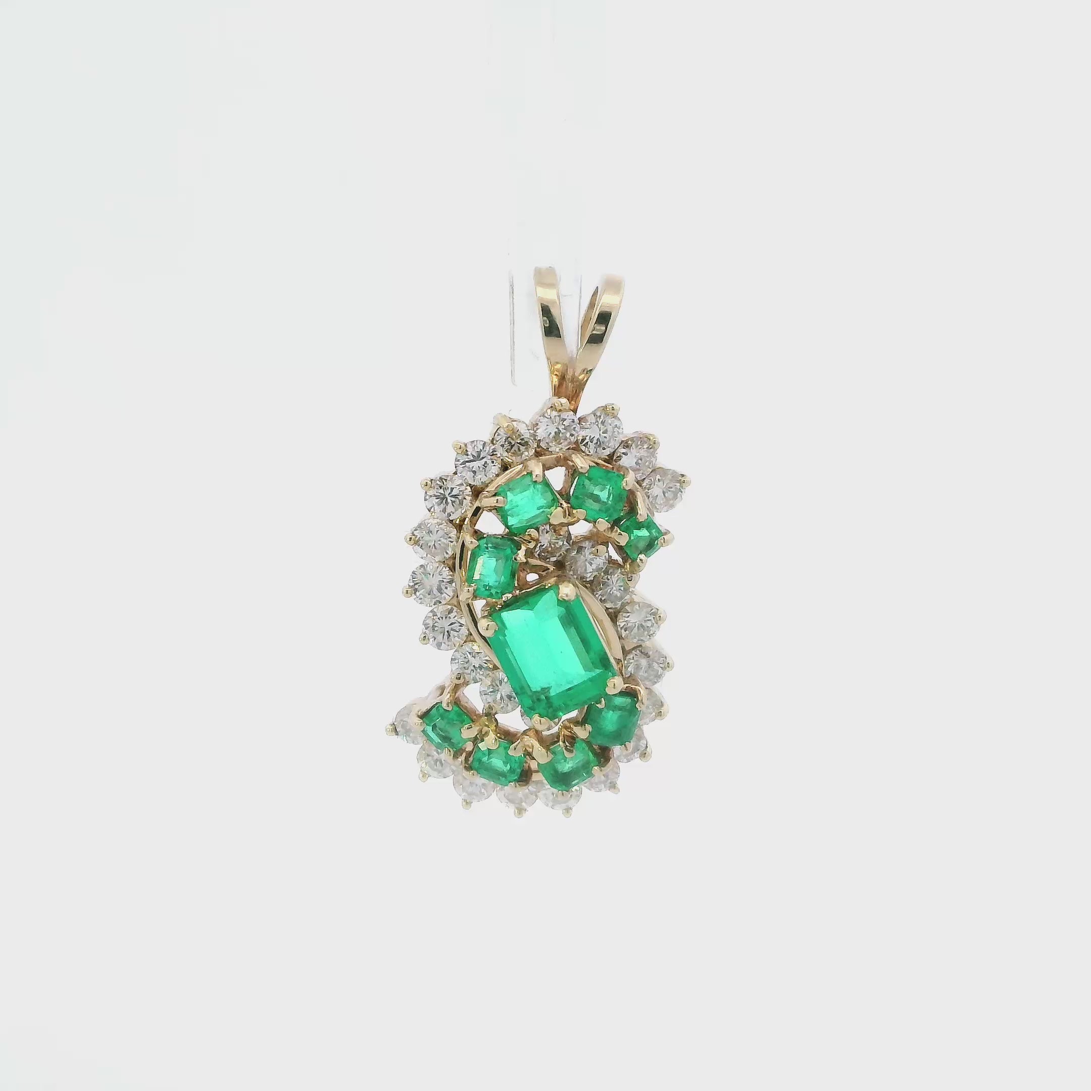14K Yellow Gold Diamond & Emerald Pendant - 1.51ct