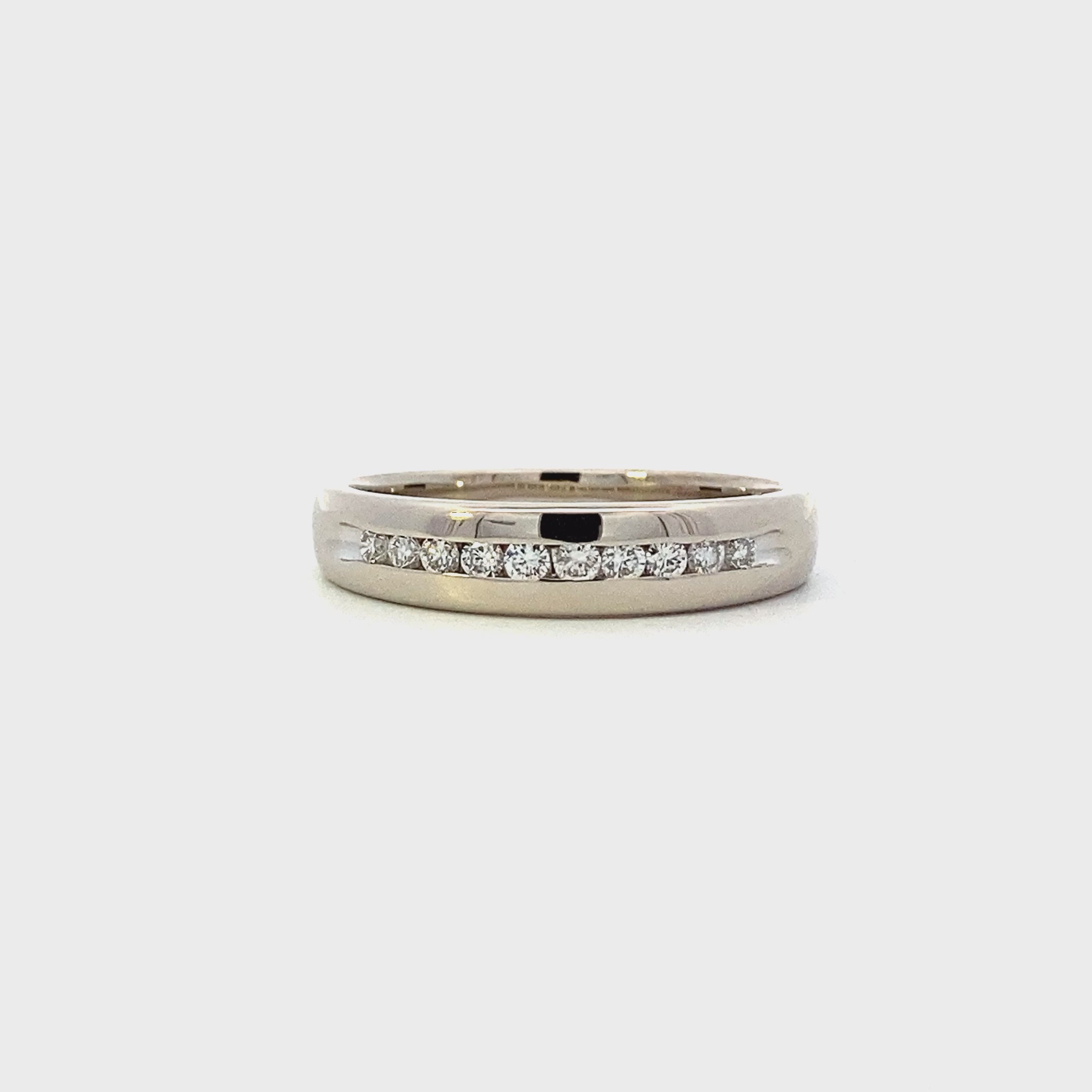 14K White Gold Men's Diamond Ring - 0.20ct