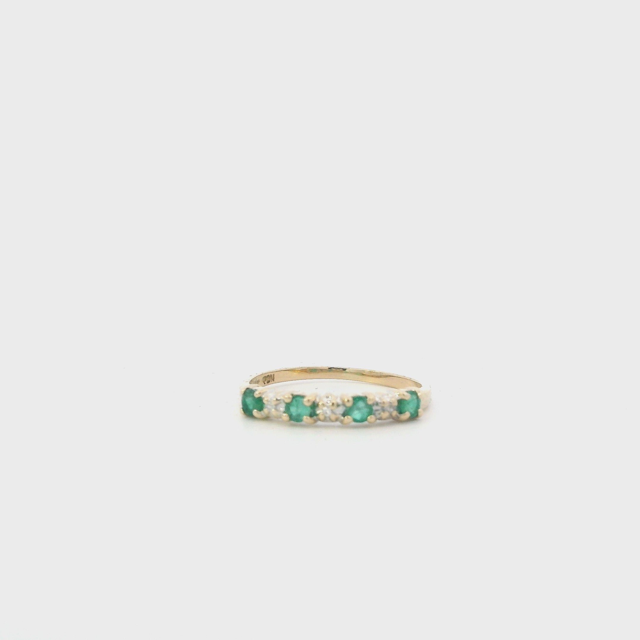 10K Yellow Gold Emerald Womens Ring