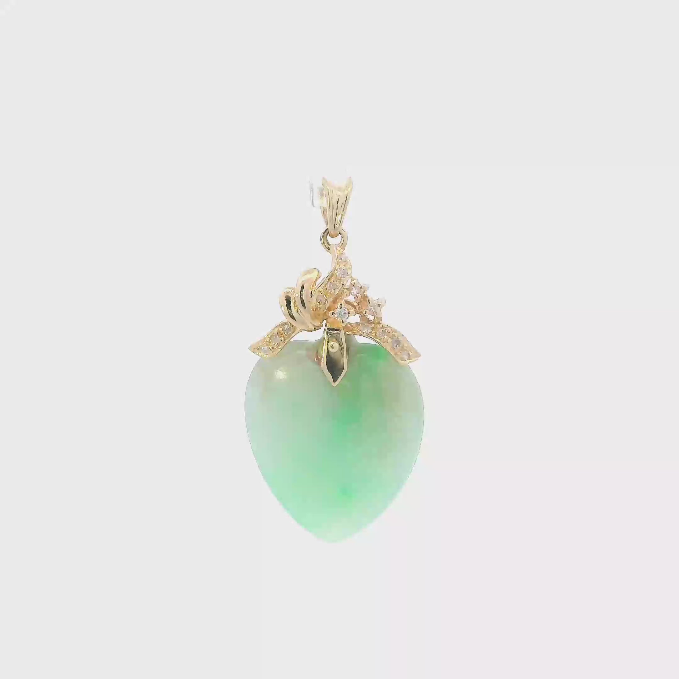 18k Yellow Gold Jade Heart Pendant