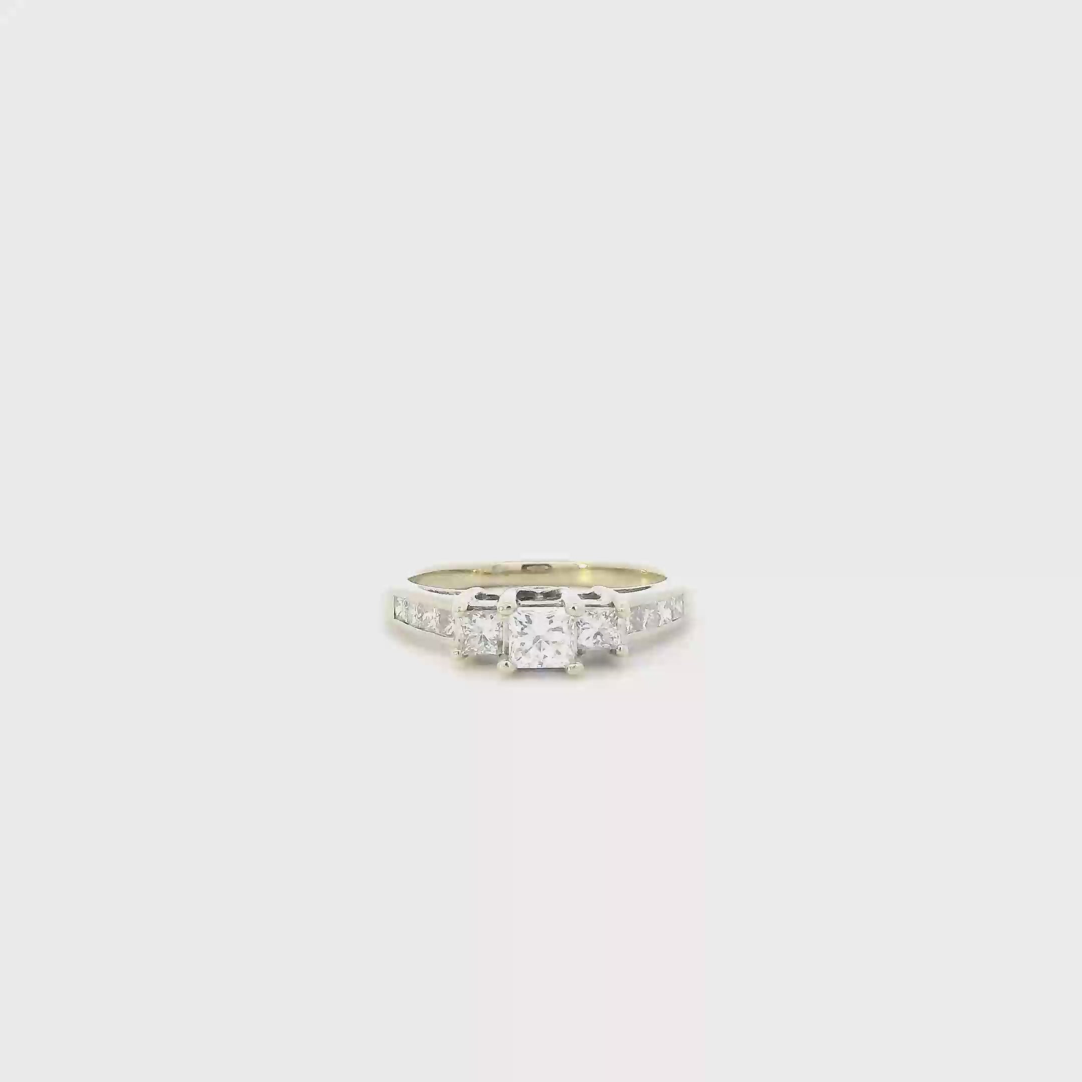 14K White Gold Diamond Womens Ring - 0.73ct