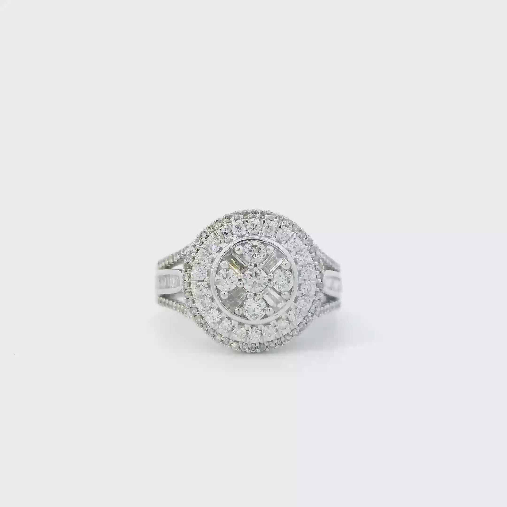 10K White Gold Diamonds Circle Womens Ring - 0.51ct
