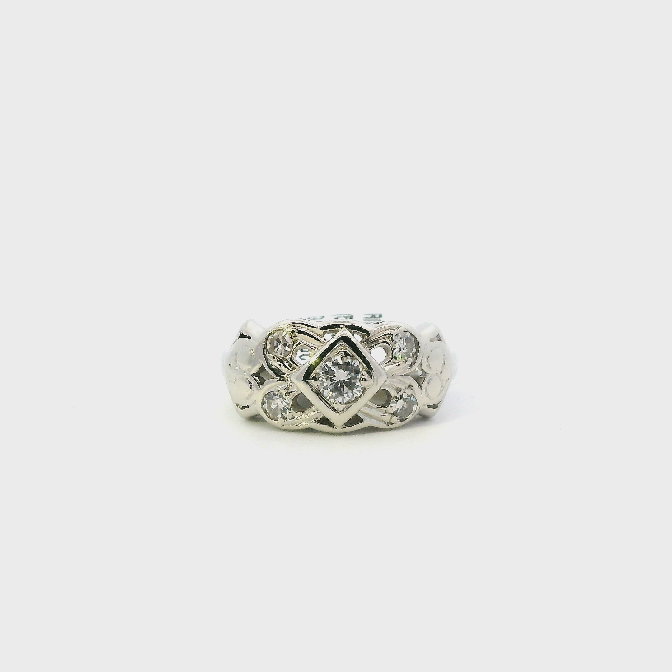 14K White Gold Diamond Womens Ring - 0.30ct