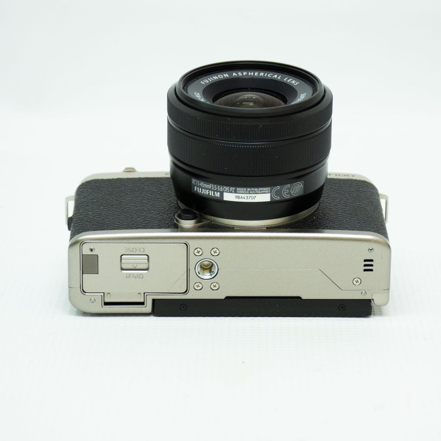 Fujifilm X-T100 Bundle XC15-45mm , XC50-230mm